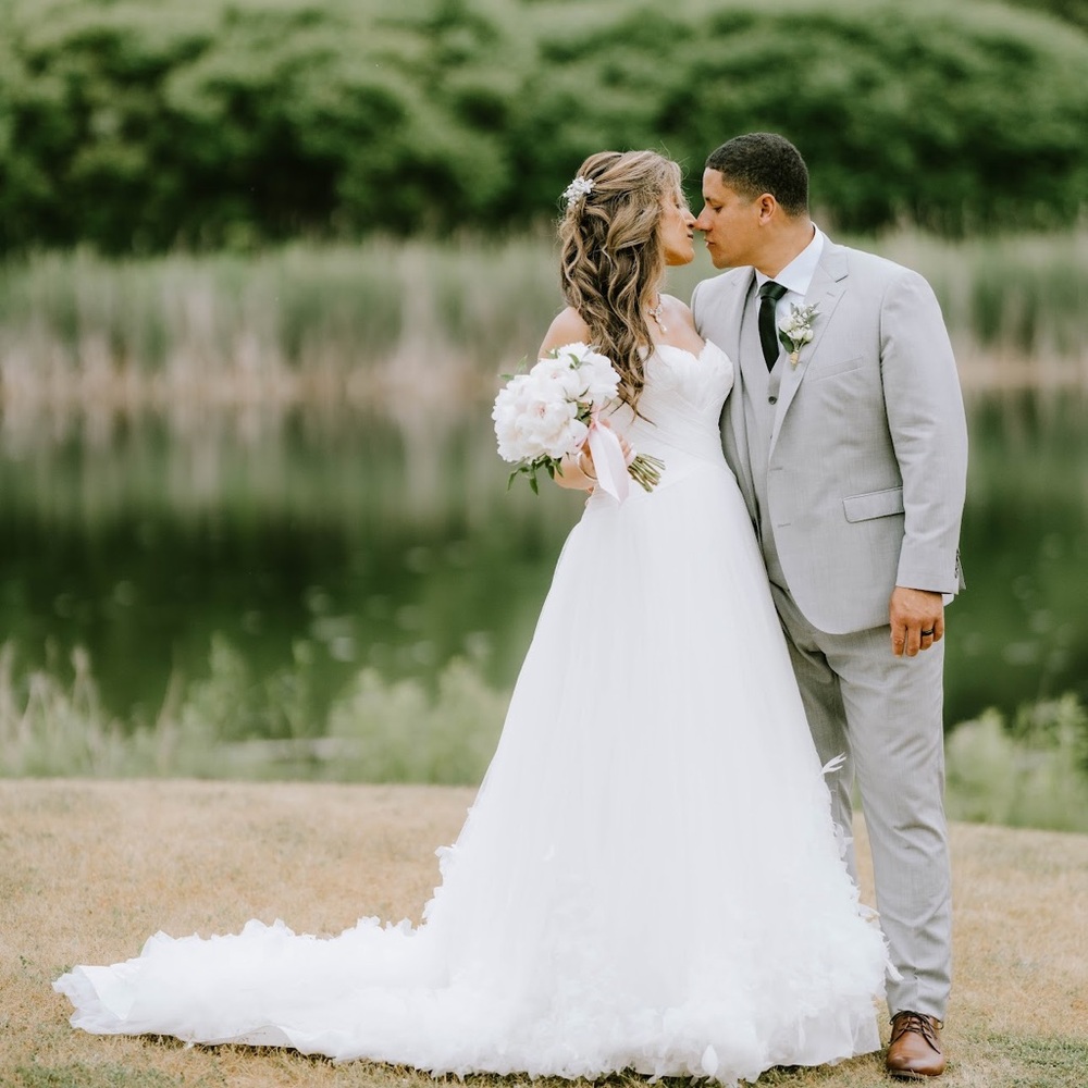 Designer Pronovias X Saint Patrick Couture White Wedding Dress w real feathers